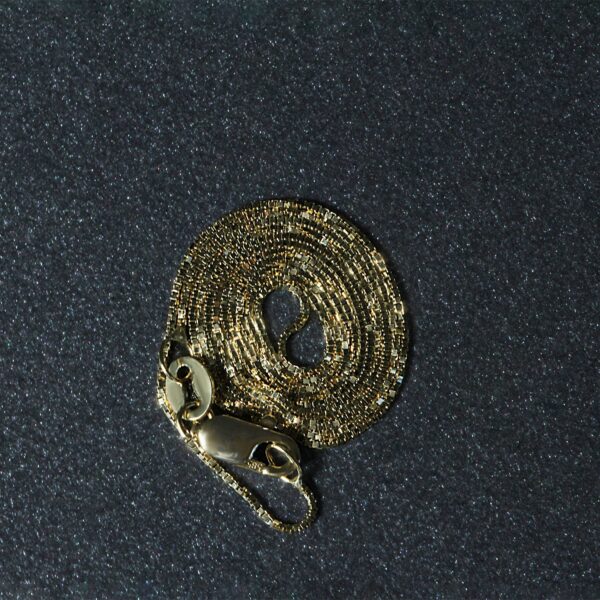 14k Yellow Gold Classic Box Chain (0.60 mm) - Image 6