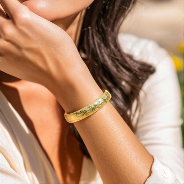 Engraved Large Bangle in 14K Yellow Gold (12.00 mm) - Image 3
