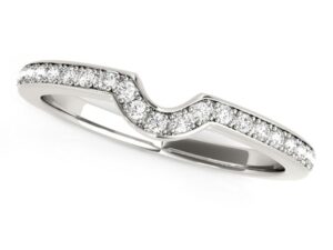 14k White Gold Modern Curved Prong Set Diamond Wedding Band (1/8 cttw)
