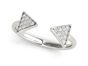 14k White Gold Diamond Arrowhead Open Ring (1/5 cttw)